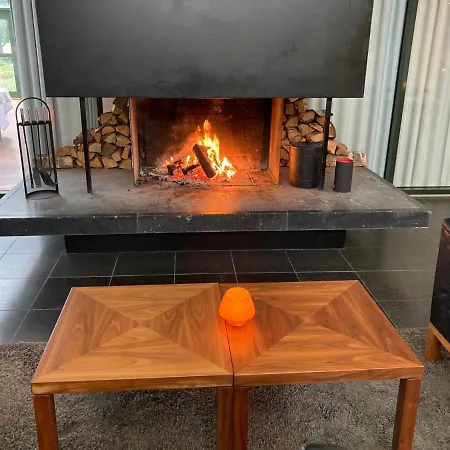 格洛斯楚普公园酒店