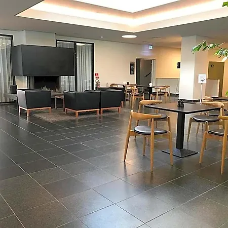 Park 4*
