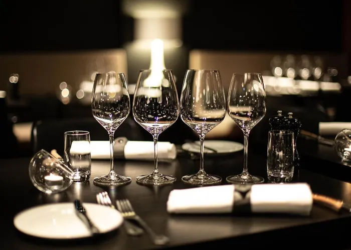 パーク ホテル 4*