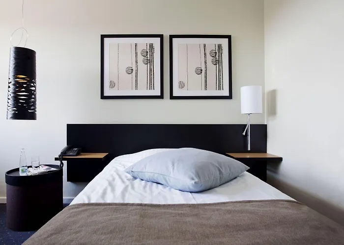 Park Отель Глоструп