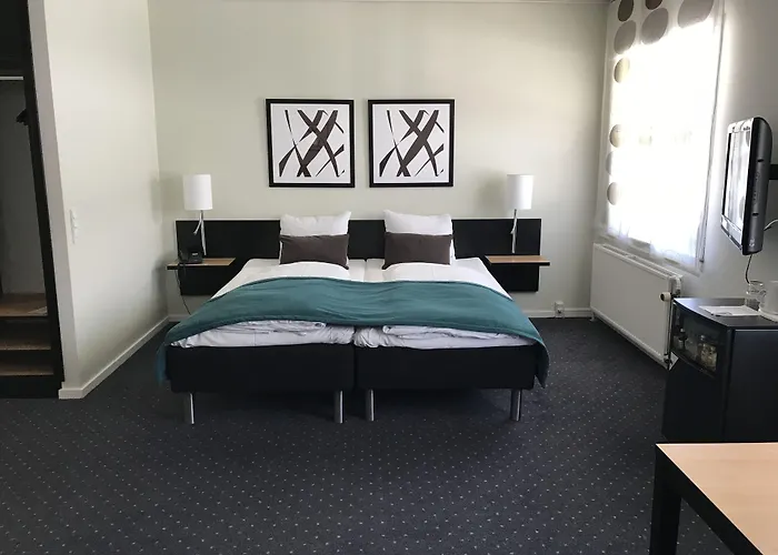 Отель Park Глоструп