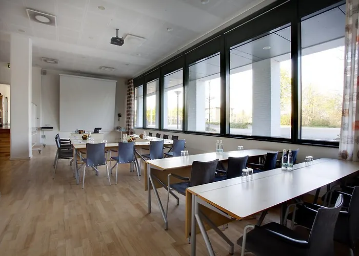 Отель Park Глоструп